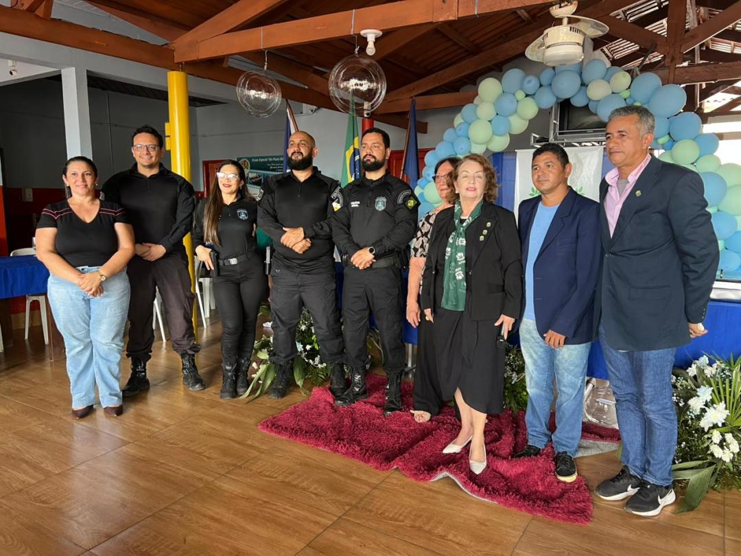 Vereadora Josy Milhomem participa da entrega da 1ª etapa do projeto "Mãos da Cidadania"